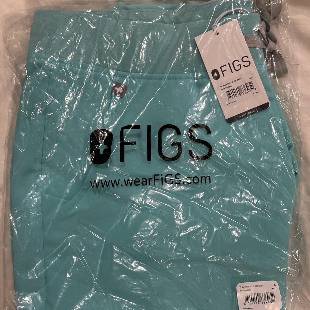 AQUA Figs scrub pants